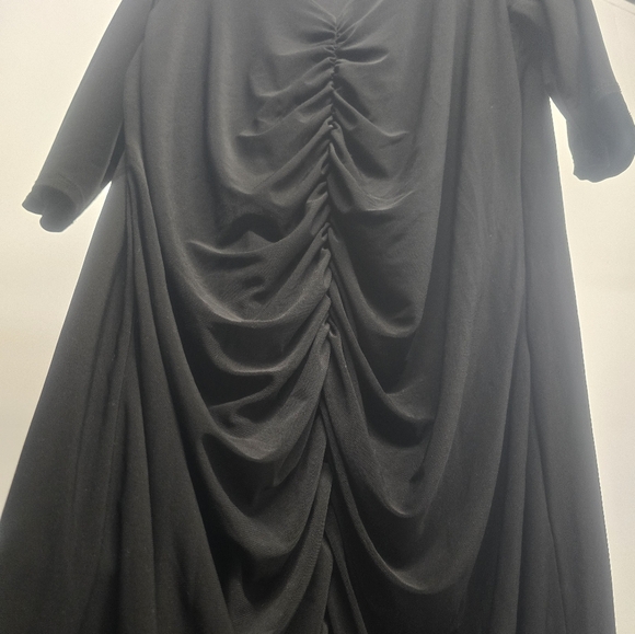 LIBIAN - Plus Size Ruched Slit Maxi Dress - Picture 3 of 5